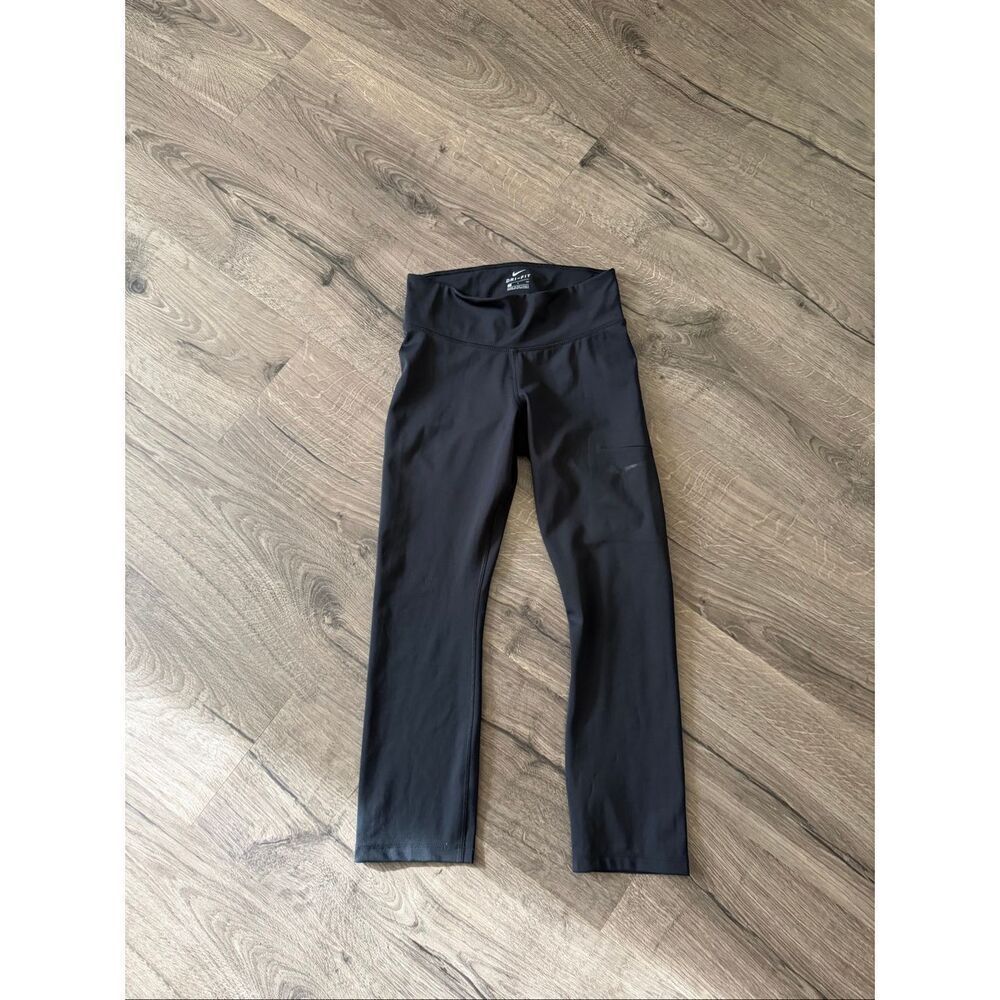 Nike Womens leggings Adult Small Black 3/4 Length Power Hyper Training